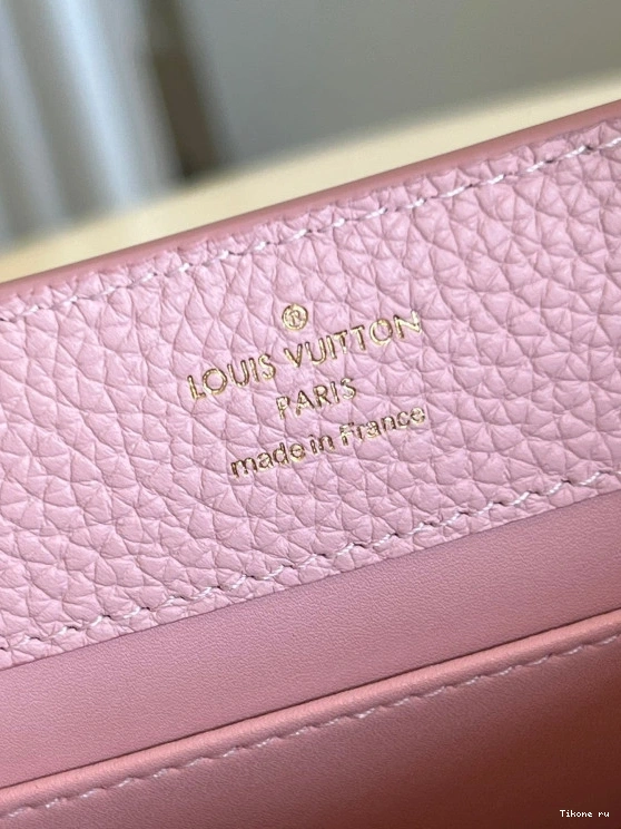 Cheap MINI LOUIS VUITTON CAPUCINES 0806